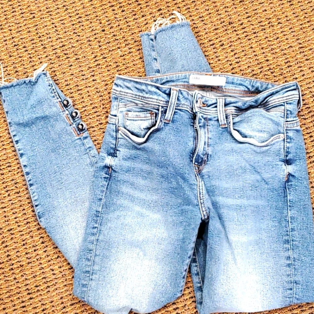 Zara skinny jeans with ankle detail